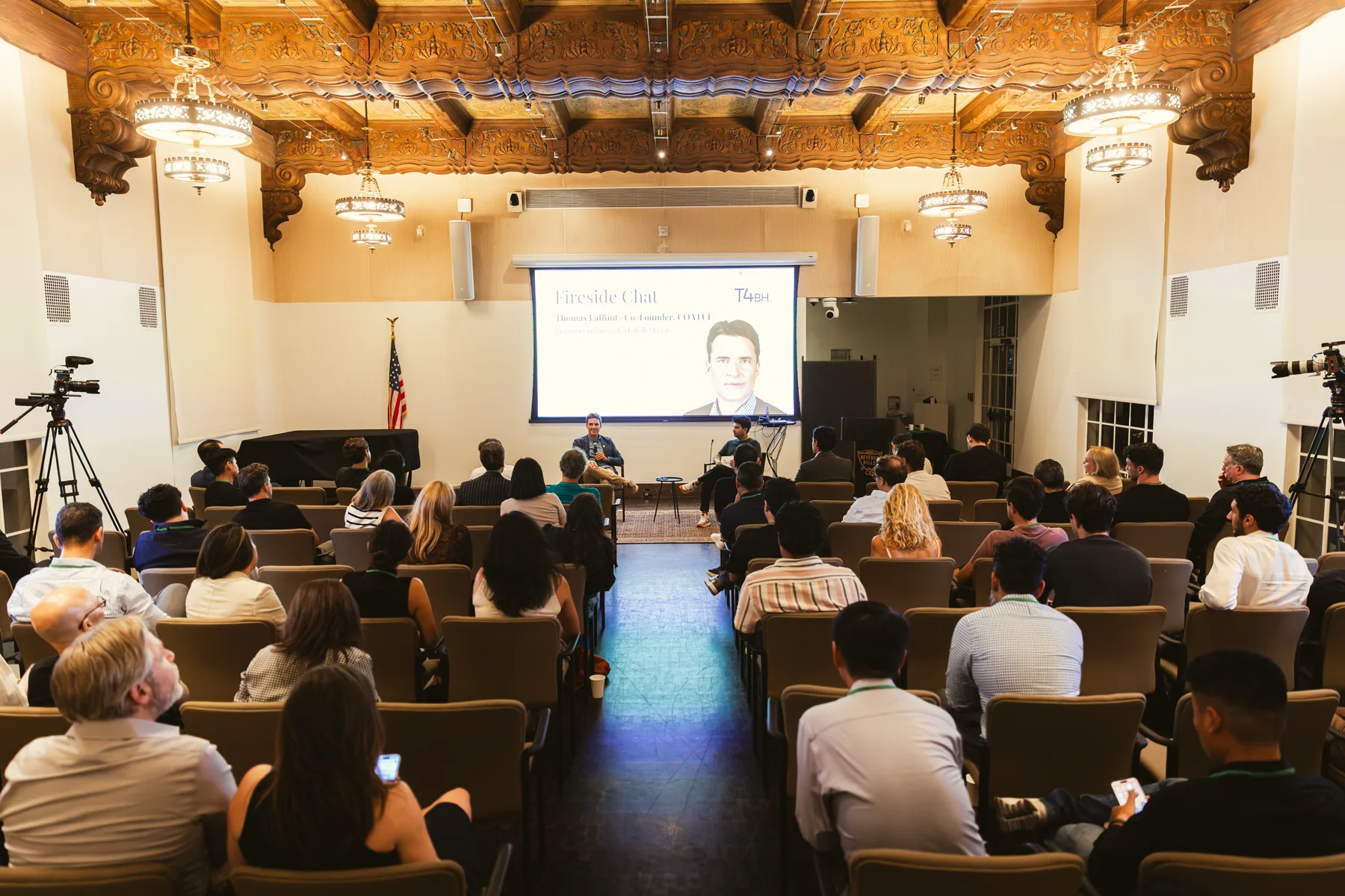 The room during the Fireside Chat with Thomas Laffont